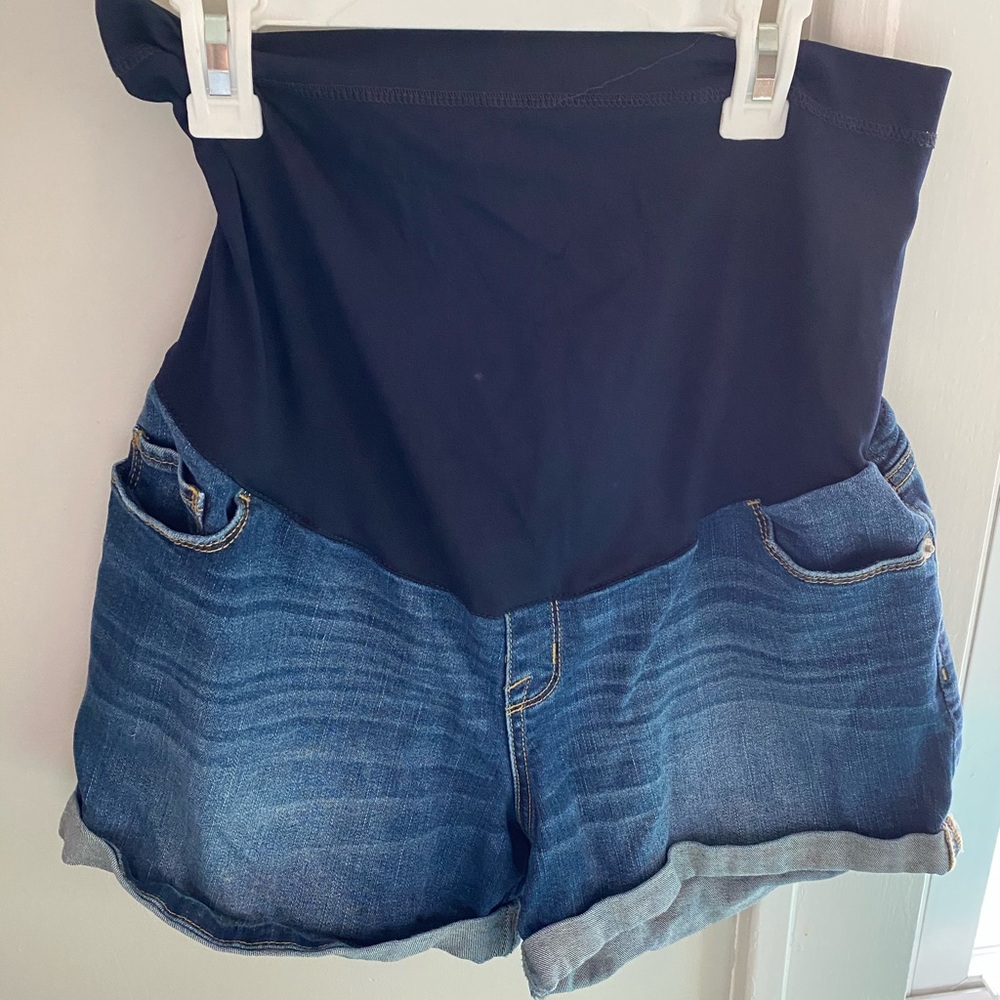 Maternity jean shorts by Liz Lange